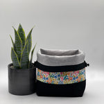 Load image into Gallery viewer, Petit sac à projet / Small project bag – English Garden - Meadow, crème
