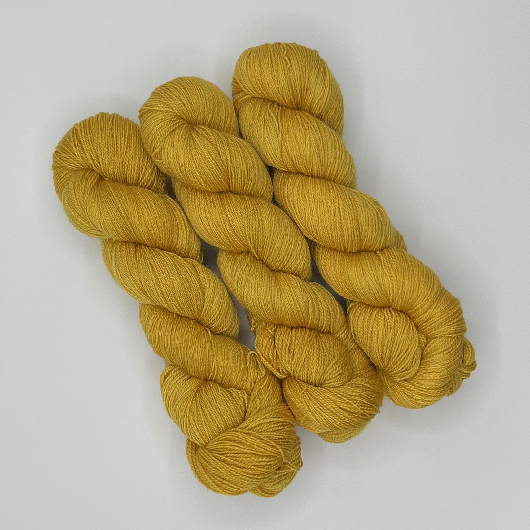Lumineuse Dentelle - Verge d'or