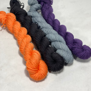 Merino Steel Sock - 4 Minis - Citrouille, Noirceur, Orage, Améthyste