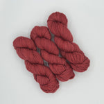Charger l&#39;image dans la galerie, BFL Gotland Fingering - Poinsettia
