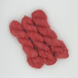 Nuage d'alpaga - Poinsettia